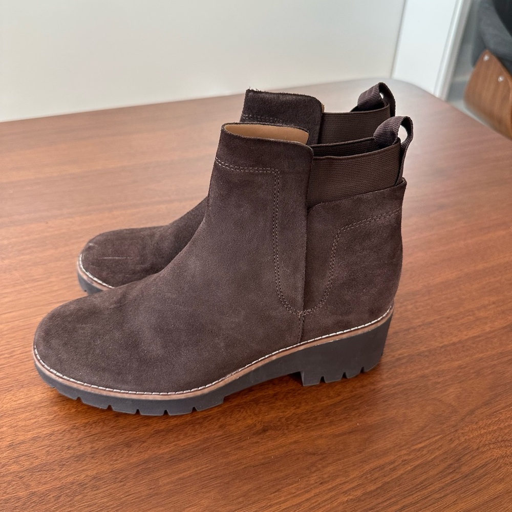 Blondo Danika - Dark Brown Java, Genuine Suede Ankle Boots, Like New